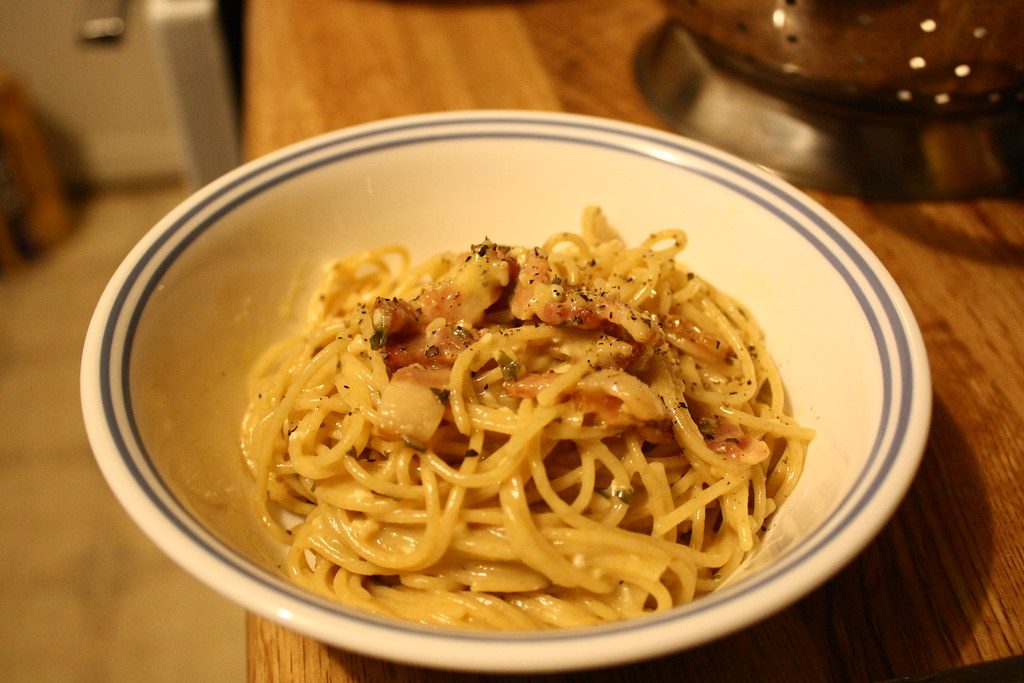 Sua Maestà la carbonara, settant’anni in bellezza