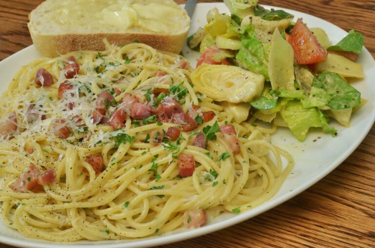 The king of carbonara con aglio e cipolla