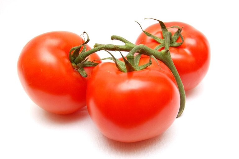 Tomate, peperoncino e carne umana